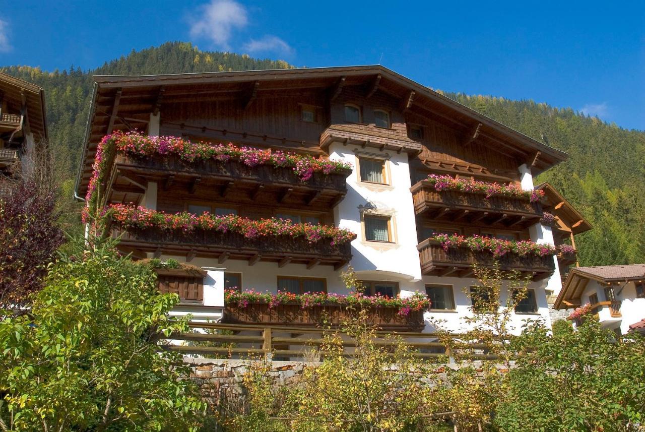 Apart - Und Fruehstueckspension Jaegerheim Kaunertal Luaran gambar