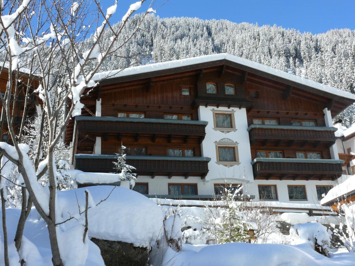 Apart - Und Fruehstueckspension Jaegerheim Kaunertal Luaran gambar